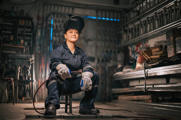 Trusted Oakwood Hills, IL Welder & Metal Fabrication Experts